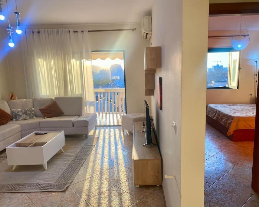 Rtsh Apartment Tirana Esterno foto