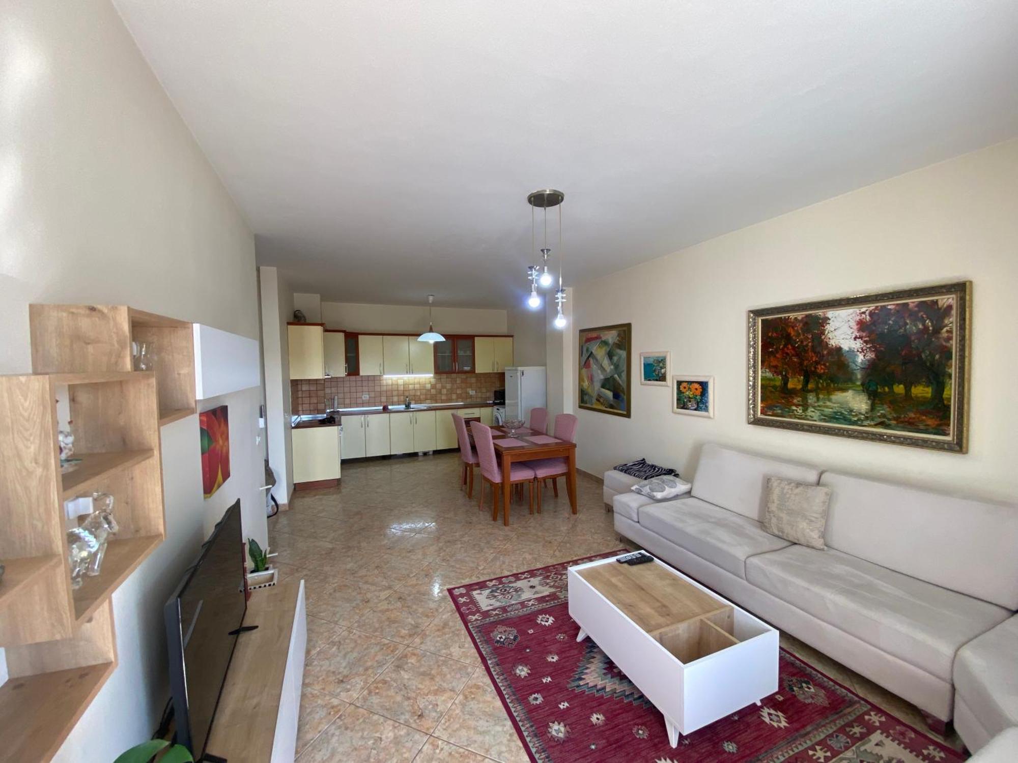 Rtsh Apartment Tirana Esterno foto