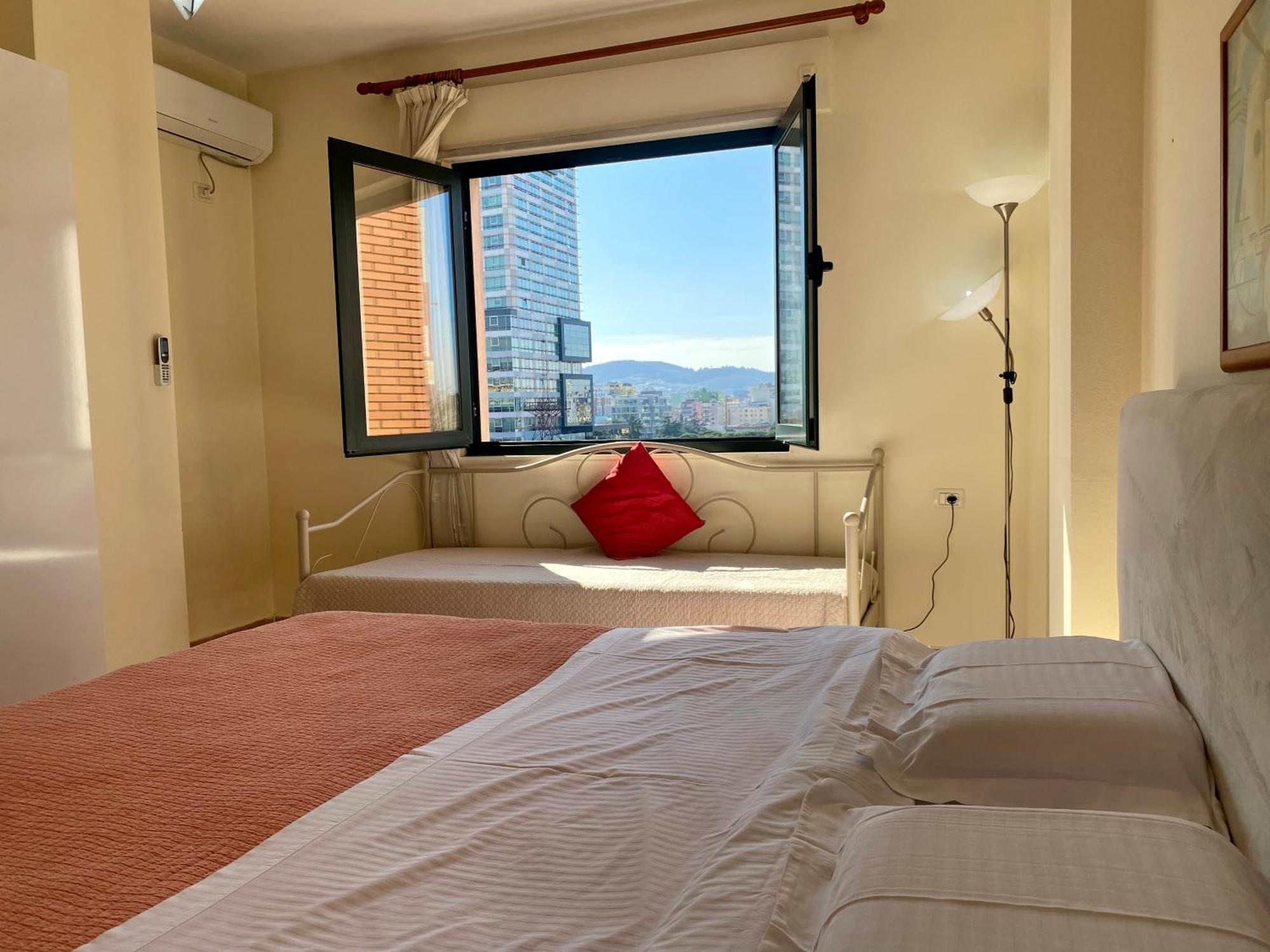 Rtsh Apartment Tirana Esterno foto
