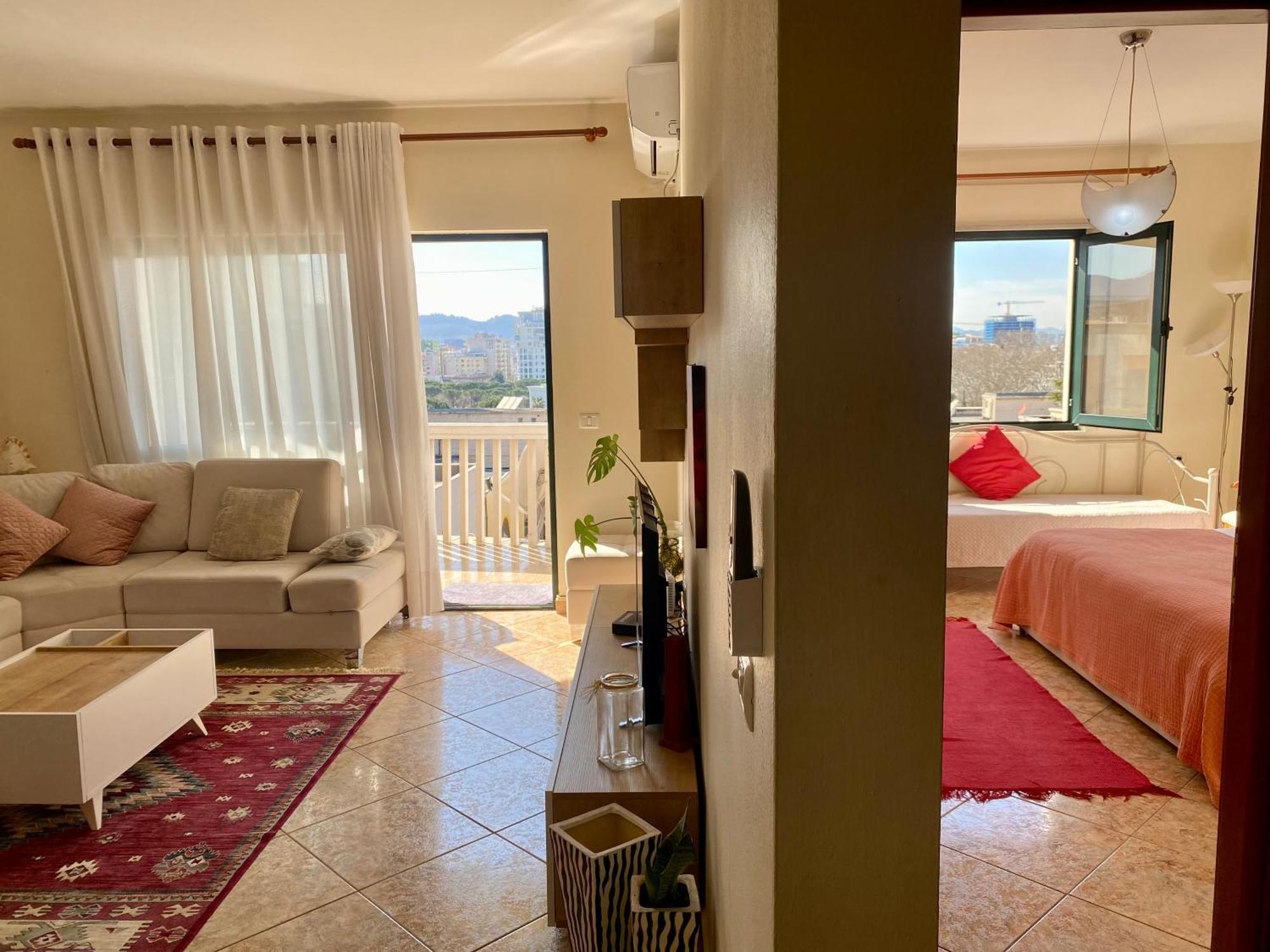 Rtsh Apartment Tirana Esterno foto