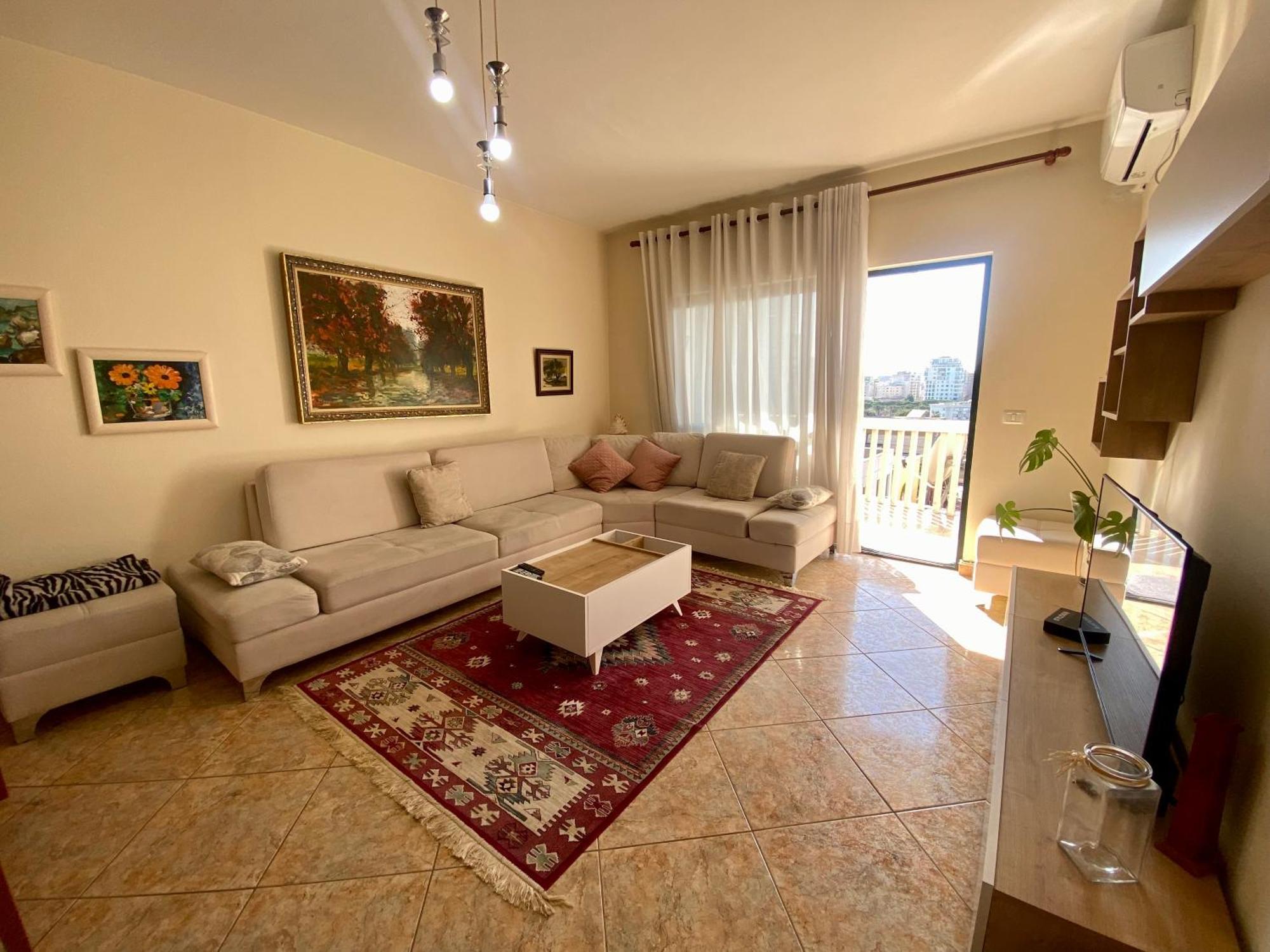 Rtsh Apartment Tirana Esterno foto